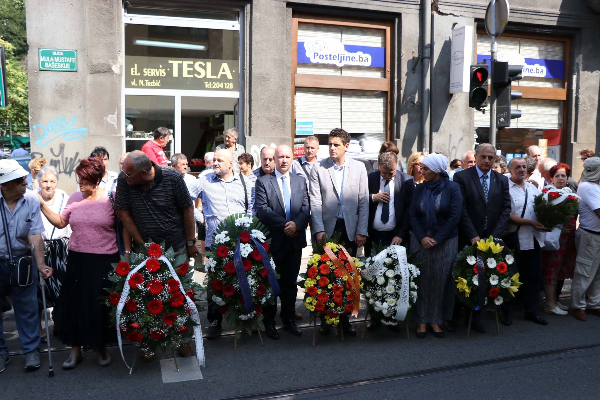 Potpredsjednik FBiH Milan Dunović prisustvovao polaganju cvijeća kod Gradske tržnice u Sarajevu