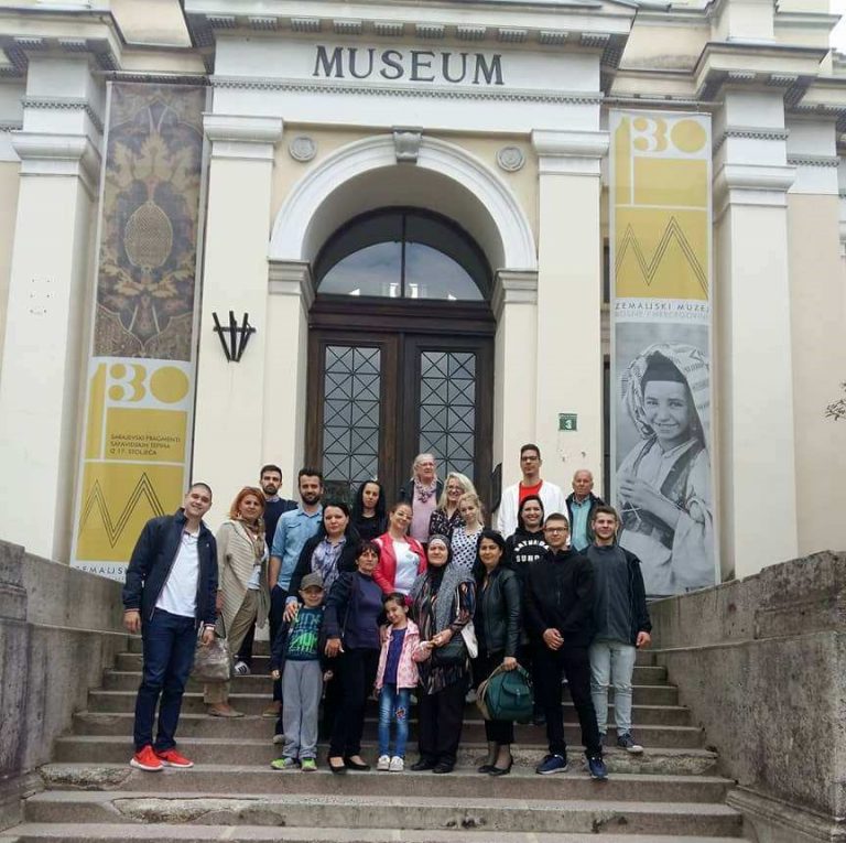 DAN I NOĆ MUZEJA: Delegacija Demokratske Fronte U Posjeti Zemaljskom Muzeju Bosne I Hercegovine