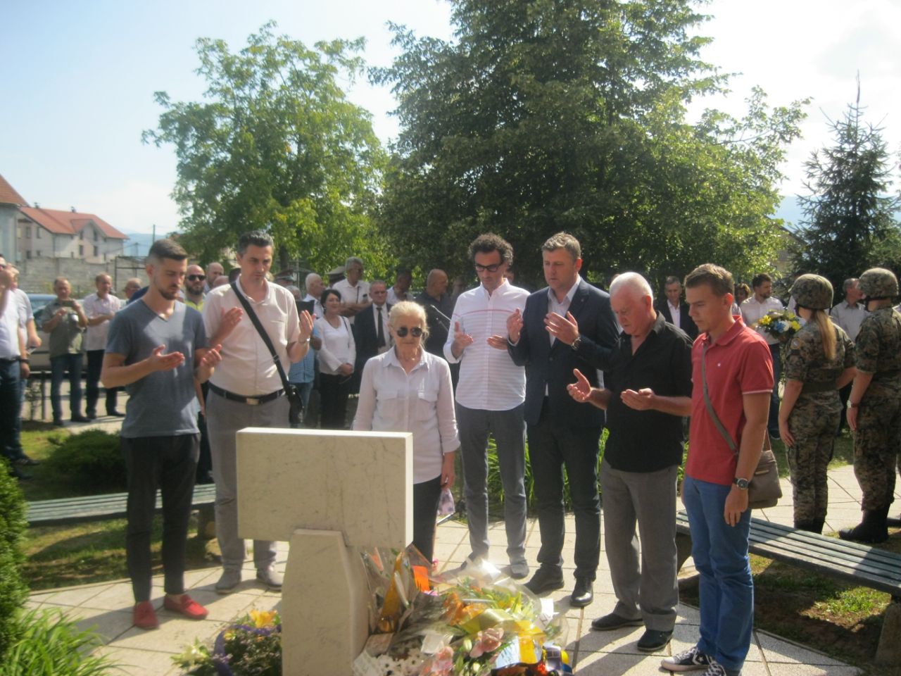 Delegacija KO DF Sarajevo na godišnjicu pogibije odala počast Ramizu Salčinu