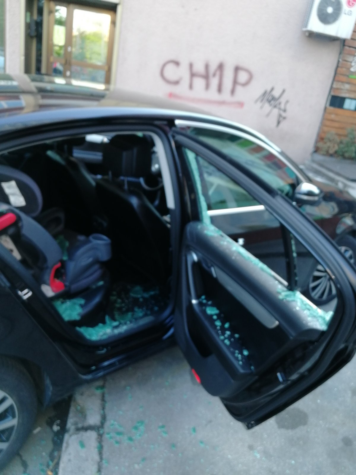 Novoimenovanom predsjedniku Skupštine KJKP Toplane razbijena stakla na automobilu
